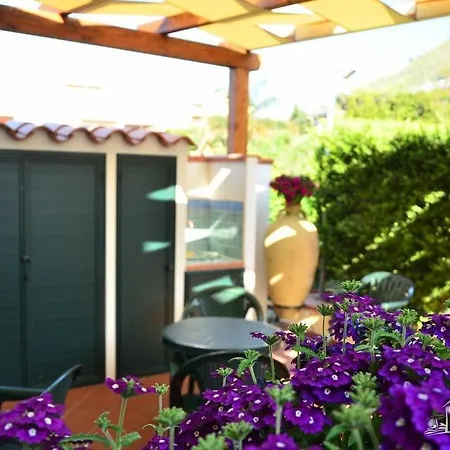 Bed & Breakfast Holidays Cefalù