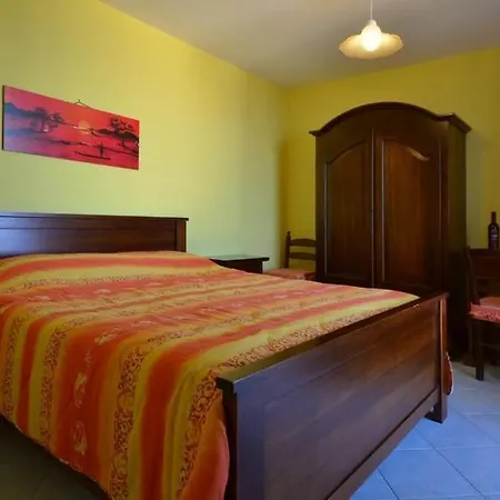 Holidays Bed & Breakfast 3*