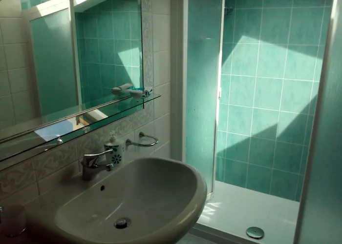 Holidays Bed and Breakfast 4*