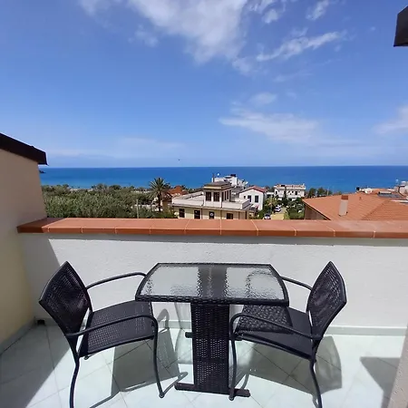 Holidays Nocleg ze śniadaniem Cefalù