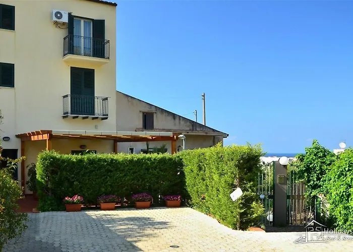 Holidays Oda ve Kahvaltı Cefalù